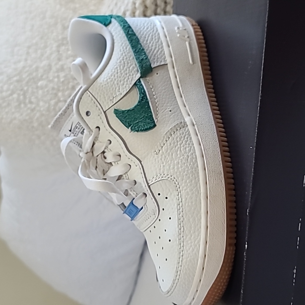 Nike Air Force 1 Vandalized Sail Mystic Green